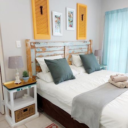 The Coelacanth Guest House And Beach Thyme Self Catering Kiddʼs Beach Eksteriør billede