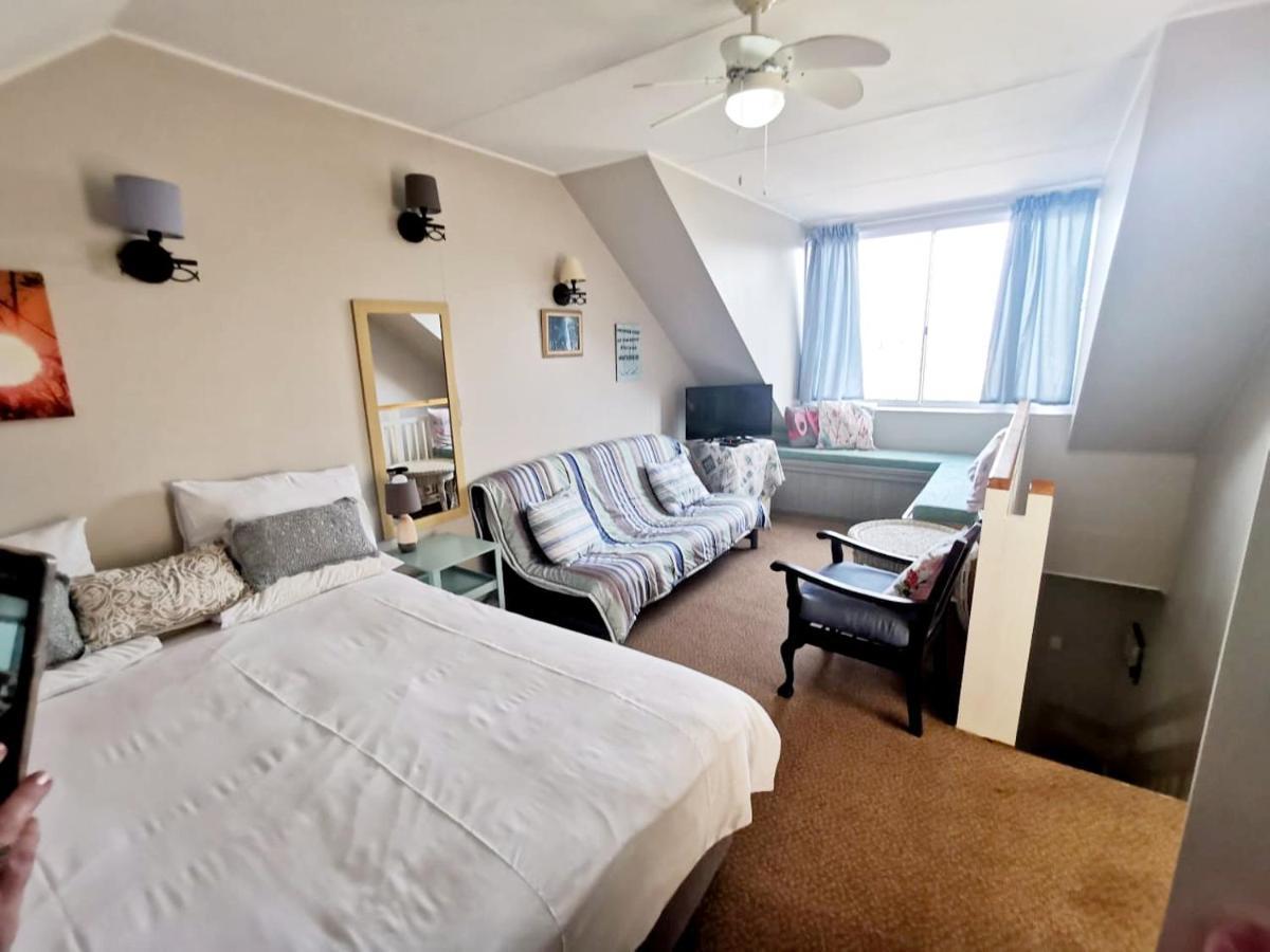 The Coelacanth Guest House And Beach Thyme Self Catering Kiddʼs Beach Eksteriør billede