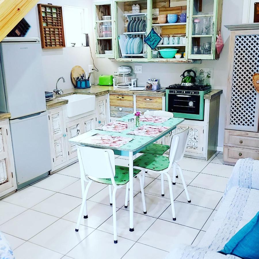 The Coelacanth Guest House And Beach Thyme Self Catering Kiddʼs Beach Eksteriør billede
