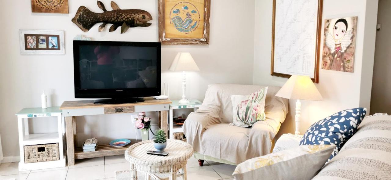 The Coelacanth Guest House And Beach Thyme Self Catering Kiddʼs Beach Eksteriør billede