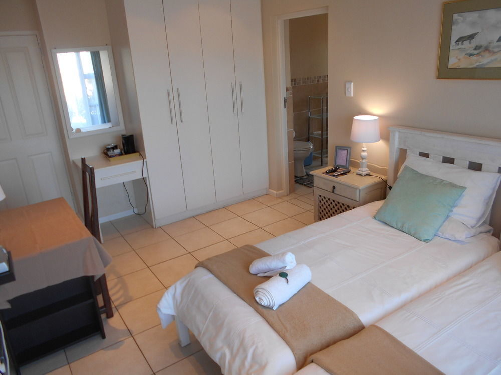 The Coelacanth Guest House And Beach Thyme Self Catering Kiddʼs Beach Eksteriør billede